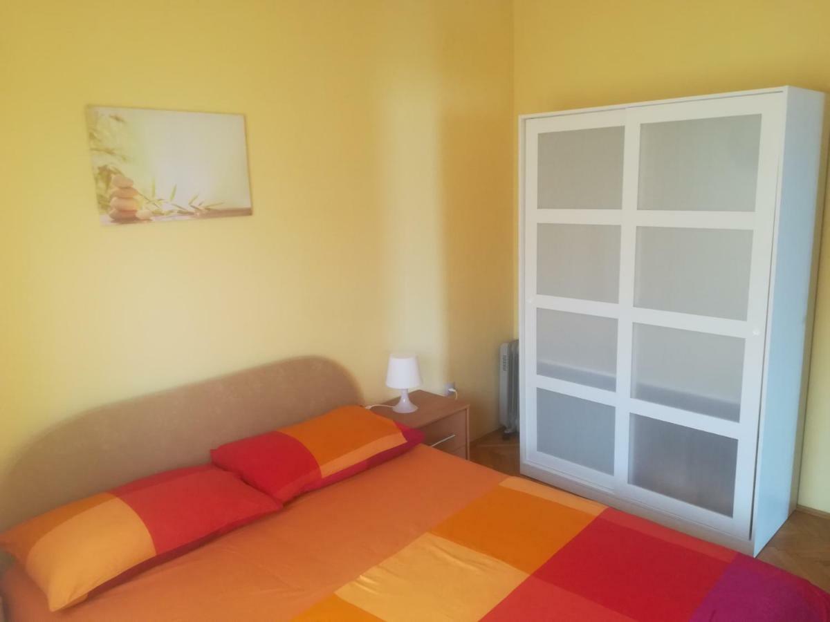 Sea View Nona Apartment Цриквеница Экстерьер фото
